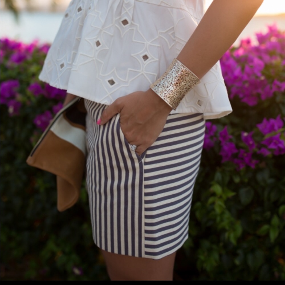Amazing Tory Burch shorts